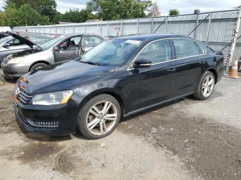  Salvage Volkswagen Passat