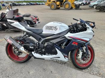  Salvage Suzuki Gsxr600
