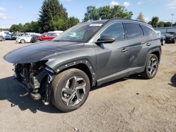  Salvage Hyundai TUCSON