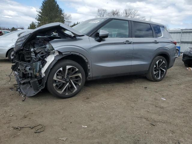  Salvage Mitsubishi Outlander