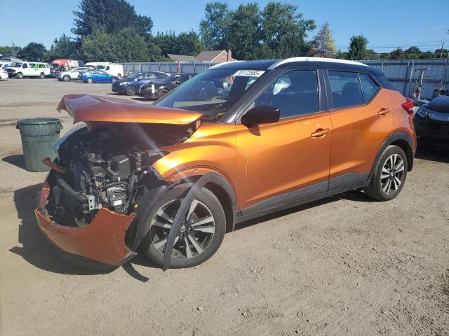  Salvage Nissan Kicks
