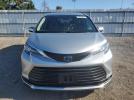 Toyota Sienna Le Image 3
