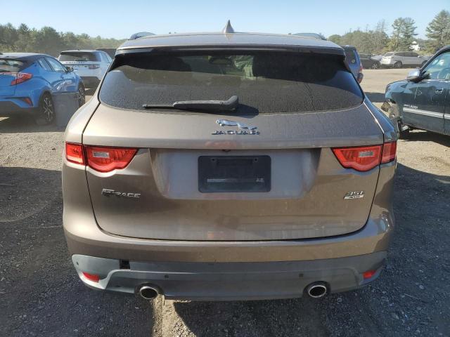 Jaguar F-PACE Premium Image 4