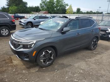 Salvage Kia Seltos