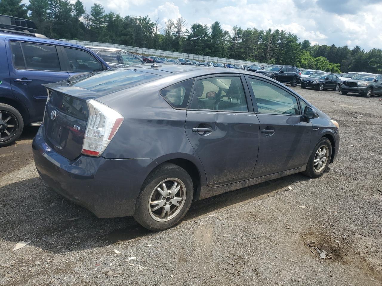 Toyota Prius Image 8