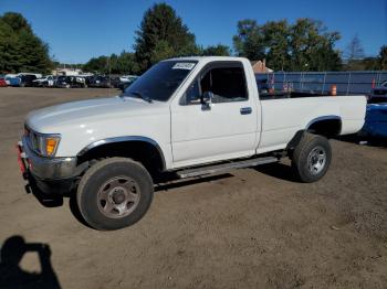  Salvage Toyota Pickup
