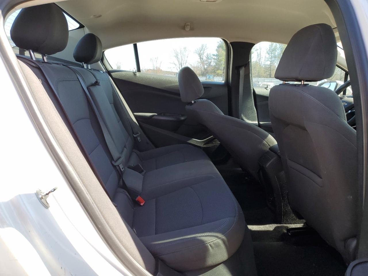 Chevrolet Cruze Lt Image 3