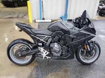 Salvage Suzuki Gsx800 F