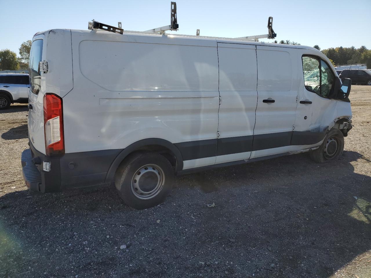 Ford Transit T-150 Image 3