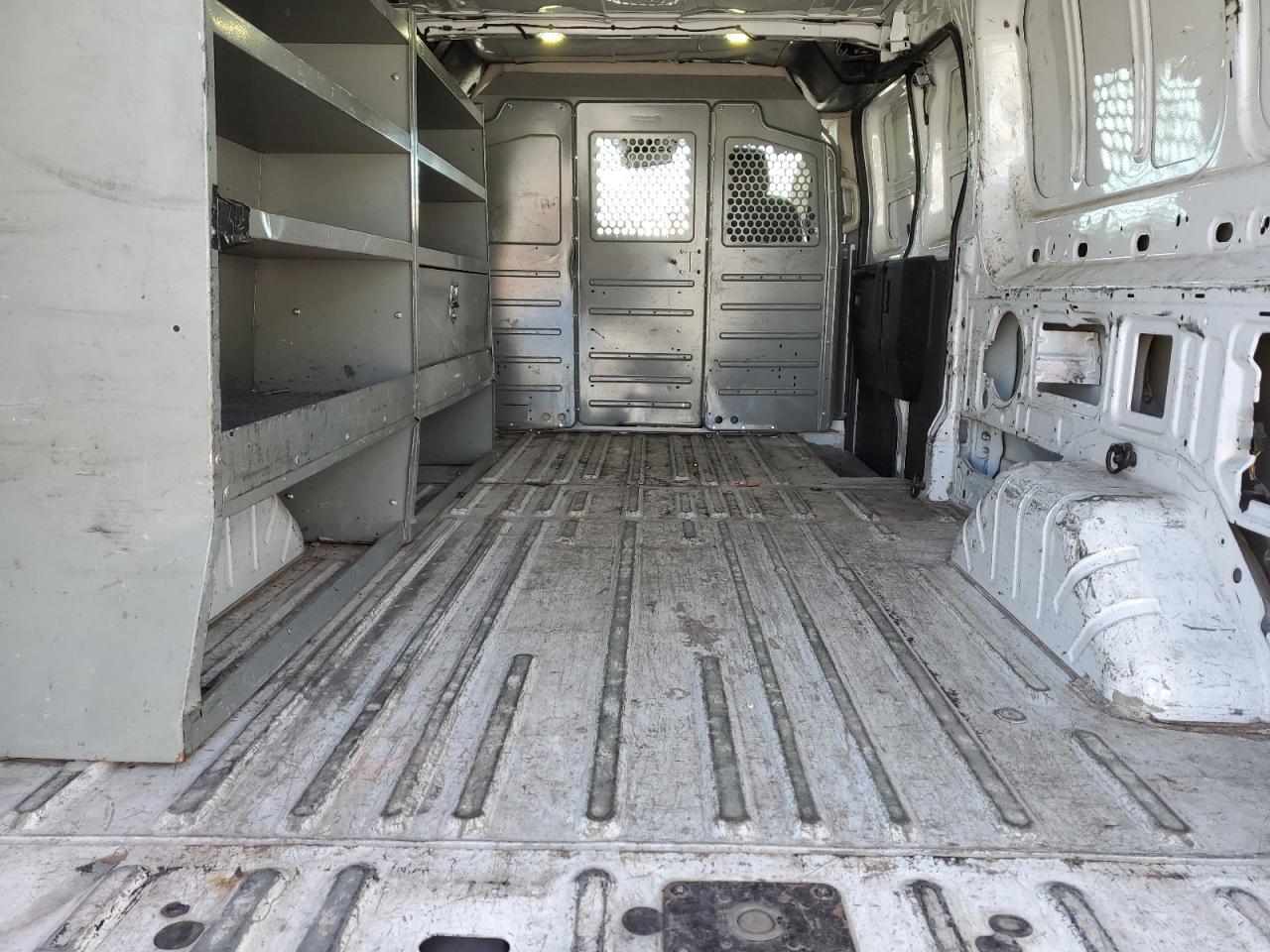 Ford Transit T-150 Image 10