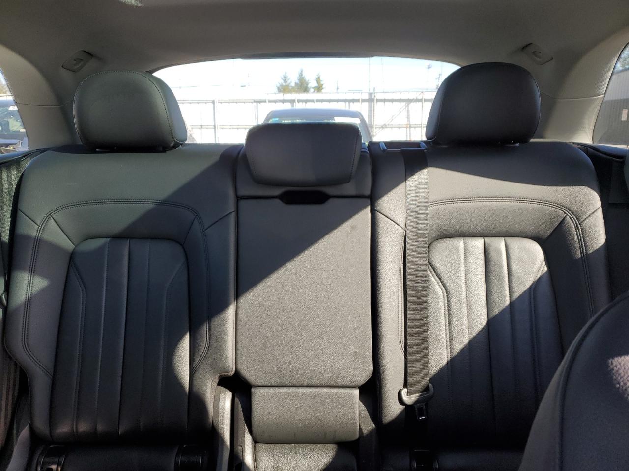 Audi Q5 Premium Plus Image 8