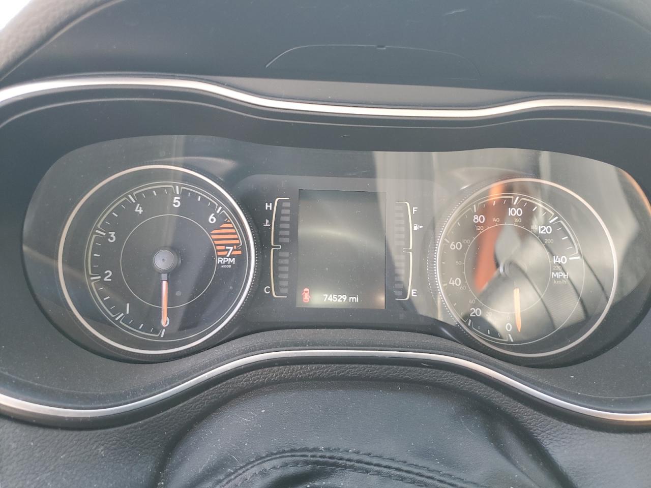 Jeep Grand Cherokee Latitude Image 6