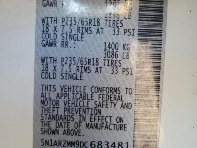 Nissan Pathfinder S Image 8