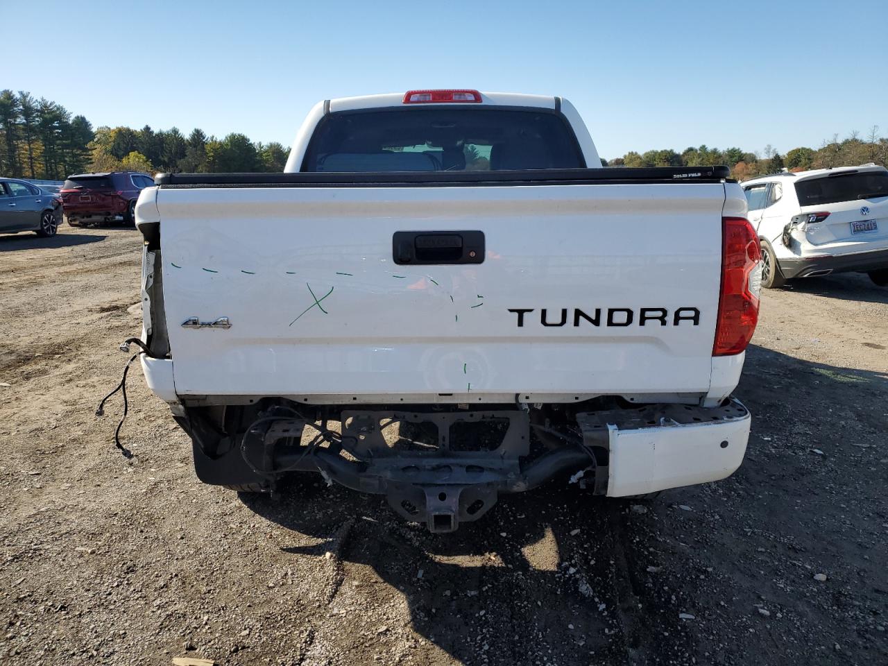 Toyota Tundra Crewmax Limited Image 9
