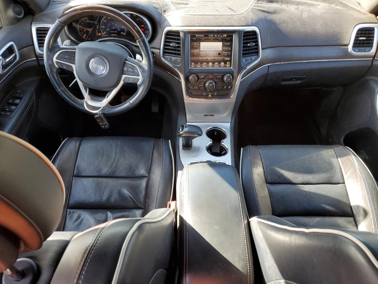 Jeep Grand Cherokee Overland Image 5