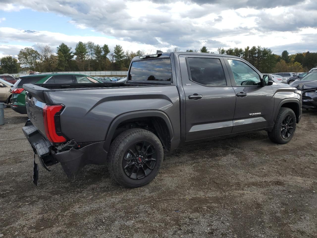 Toyota Tundra Crewmax Sr Image 11