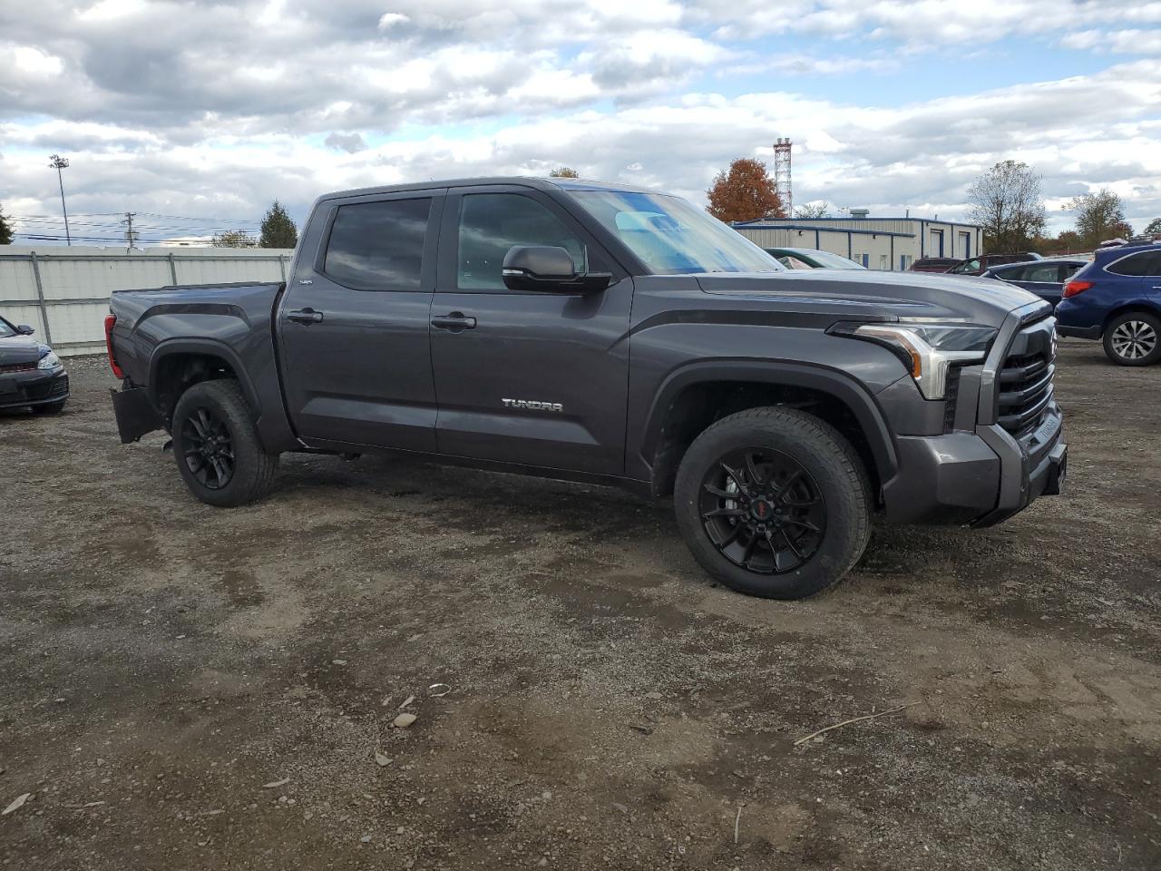 Toyota Tundra Crewmax Sr Image 12