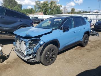  Salvage Toyota RAV4