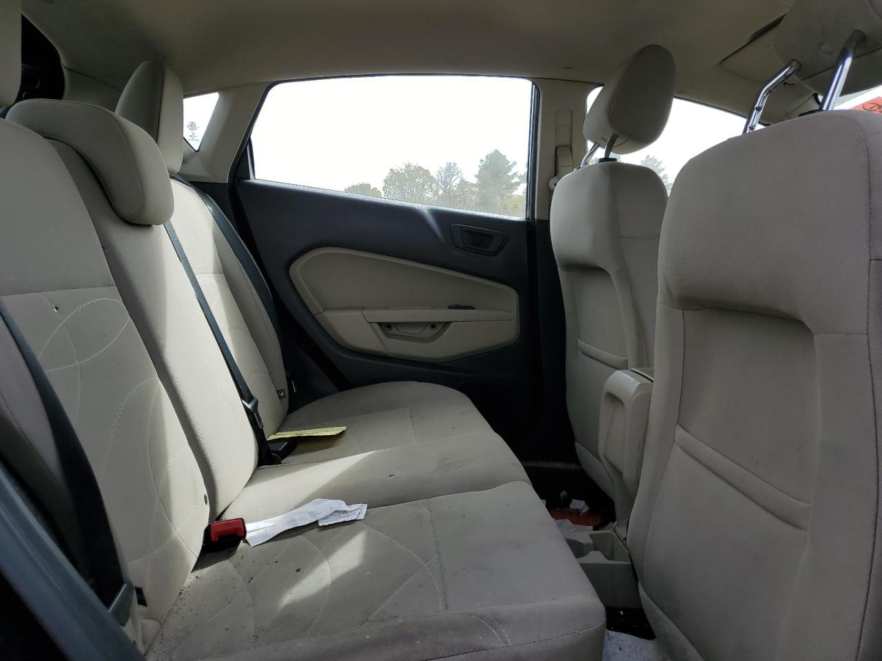 Ford Fiesta Se Image 6