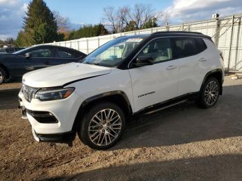  Salvage Jeep Compass