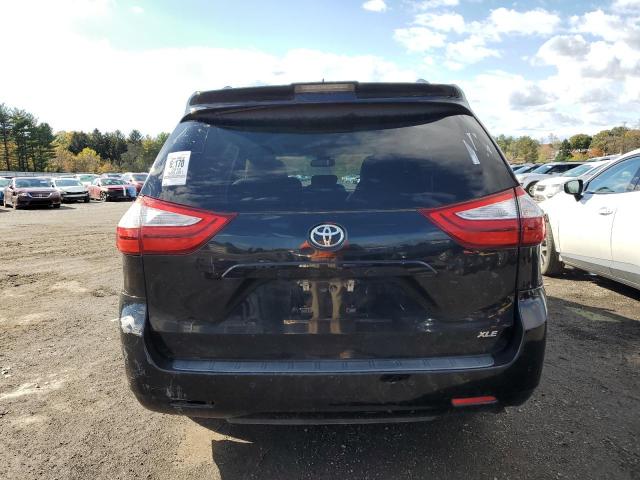 Toyota Sienna Xle Image 5