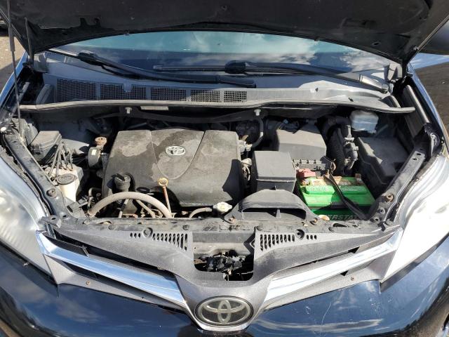 Toyota Sienna Xle Image 2