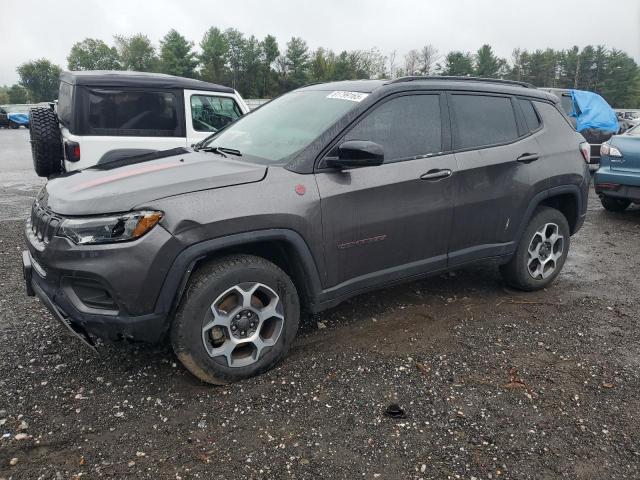  Salvage Jeep Compass