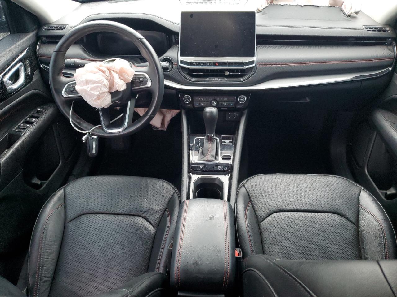 Jeep Compass Trailhawk Image 12