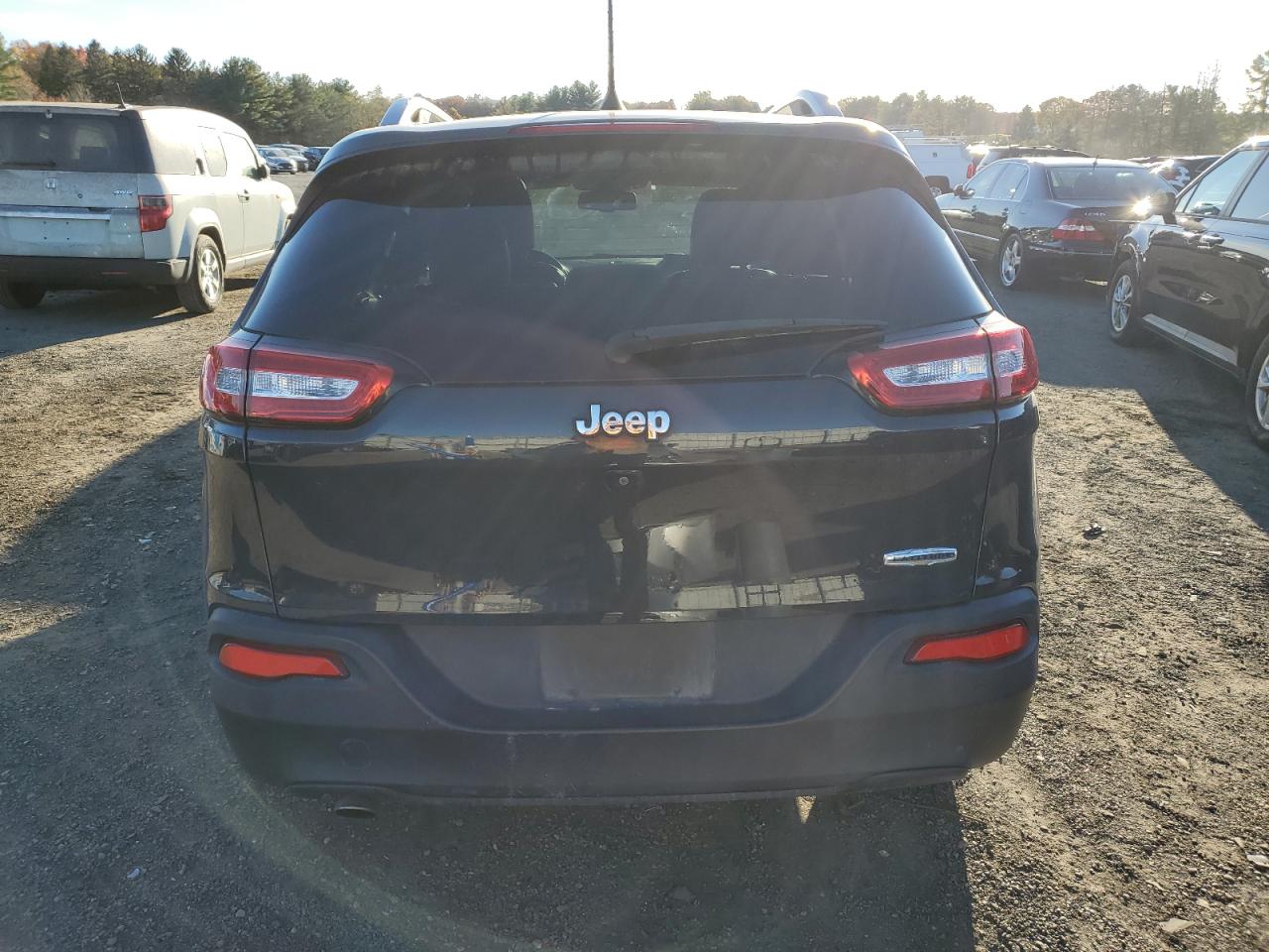 Jeep Grand Cherokee Latitude Plus Image 4