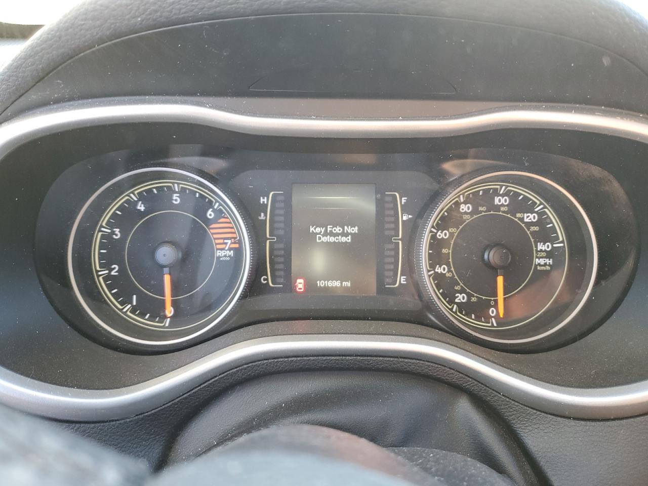 Jeep Grand Cherokee Latitude Plus Image 6