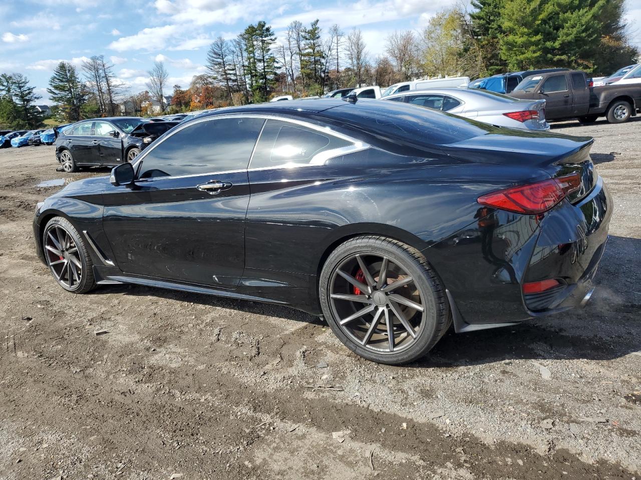 INFINITI Q60 Red Sport 400 Image 2