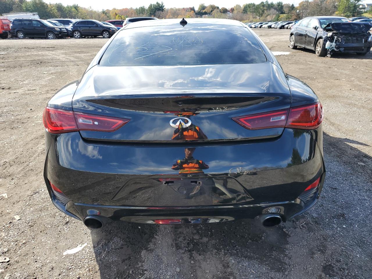 INFINITI Q60 Red Sport 400 Image 4