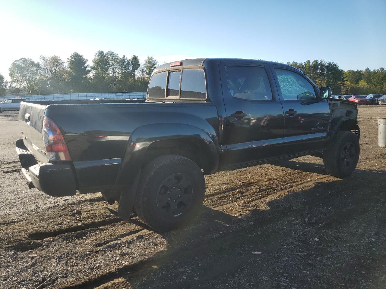 Toyota Tacoma Double Cab Image 10