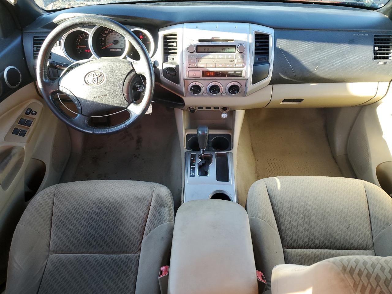 Toyota Tacoma Double Cab Image 2