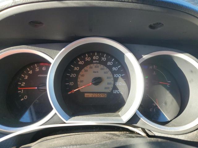 Toyota Tacoma Double Cab Image 13