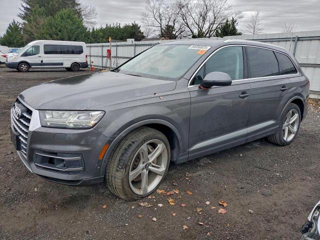 Salvage Audi Q7