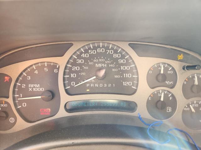 GMC Yukon Denali Image 13