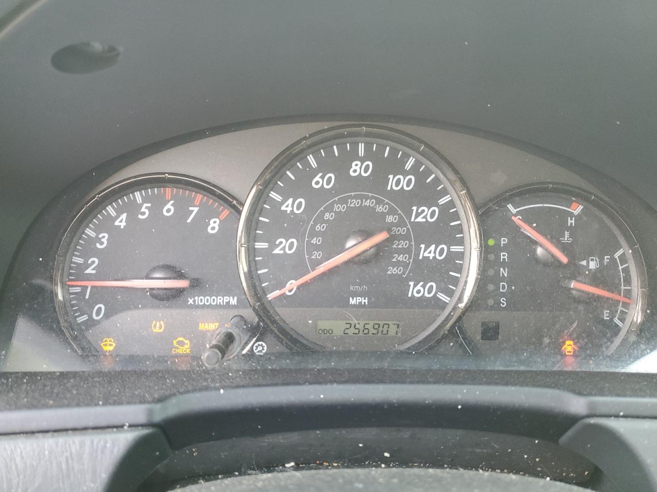 Toyota Camry Se Image 9