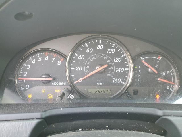 Toyota Camry Se Image 9