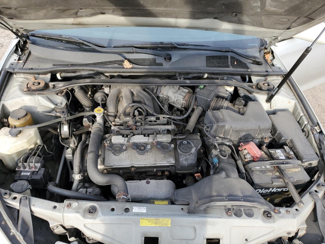 Toyota Camry Se Image 10