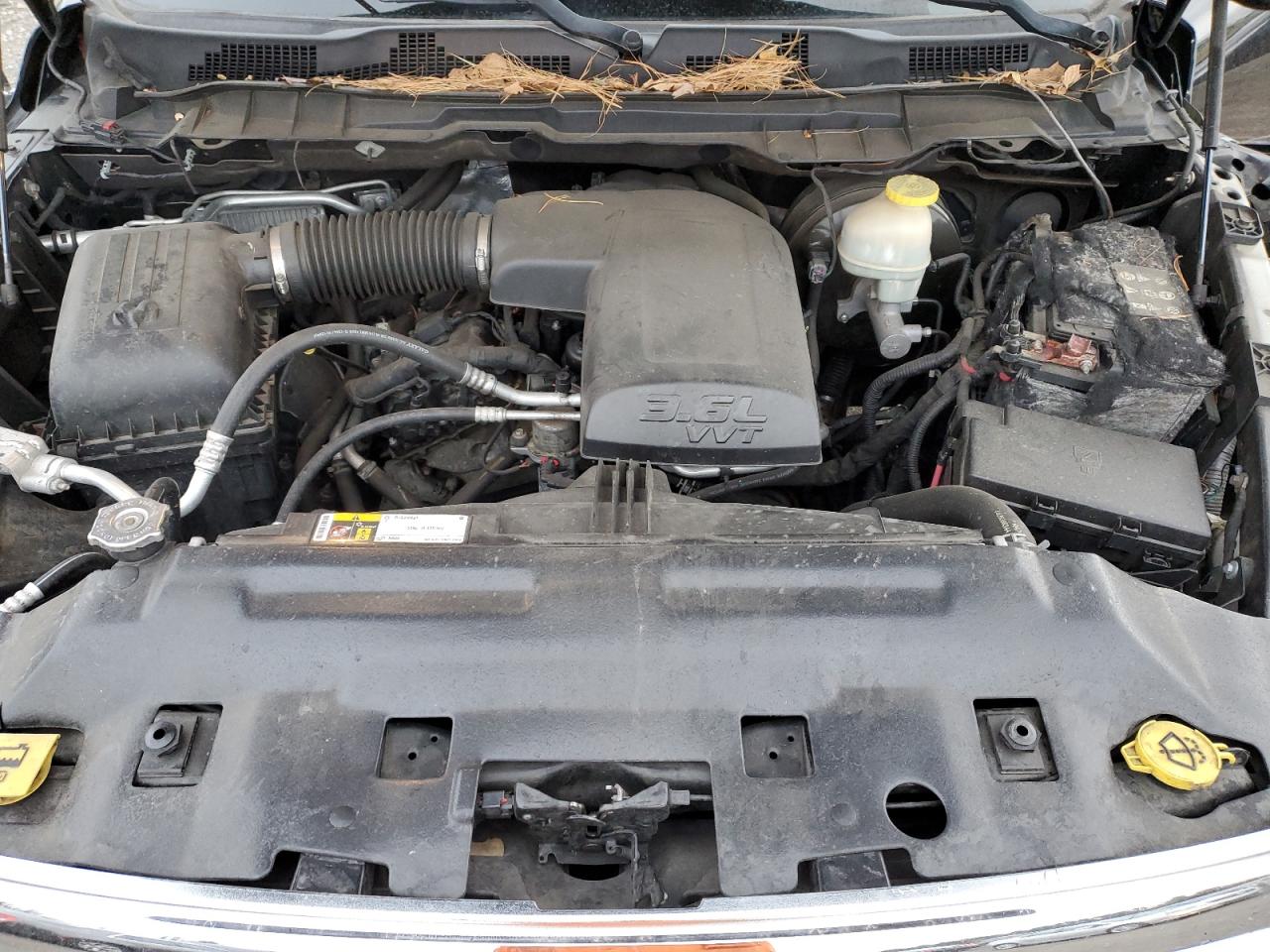 Ram 1500 Slt Image 9