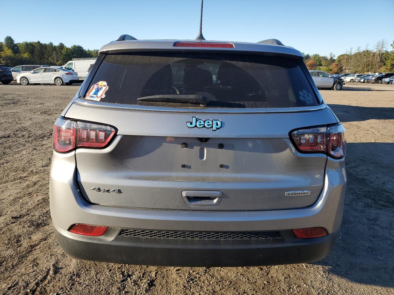 Jeep Compass Latitude Image 13