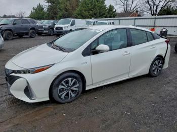  Salvage Toyota Prius
