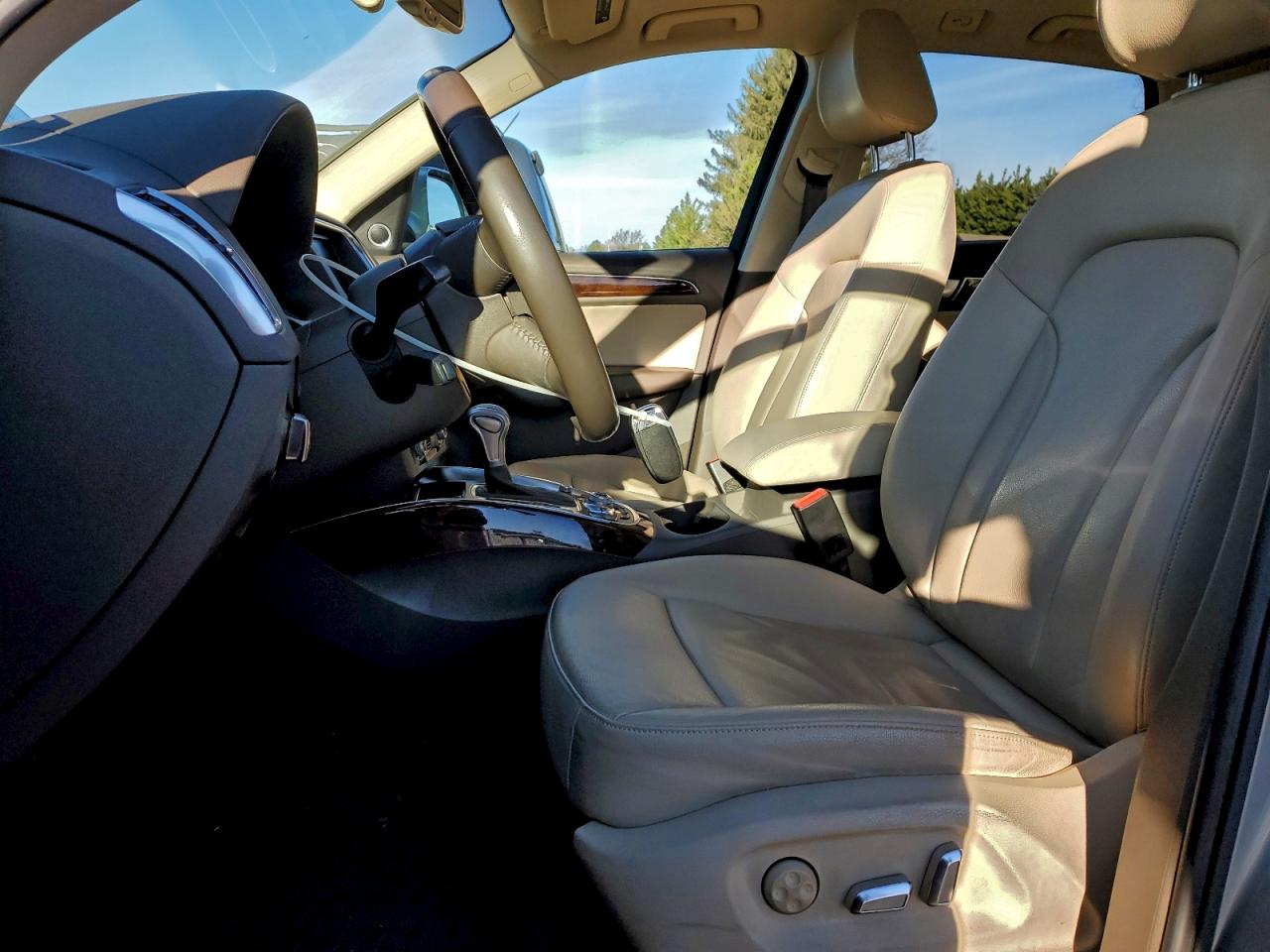 Audi Q5 Premium Plus Image 6