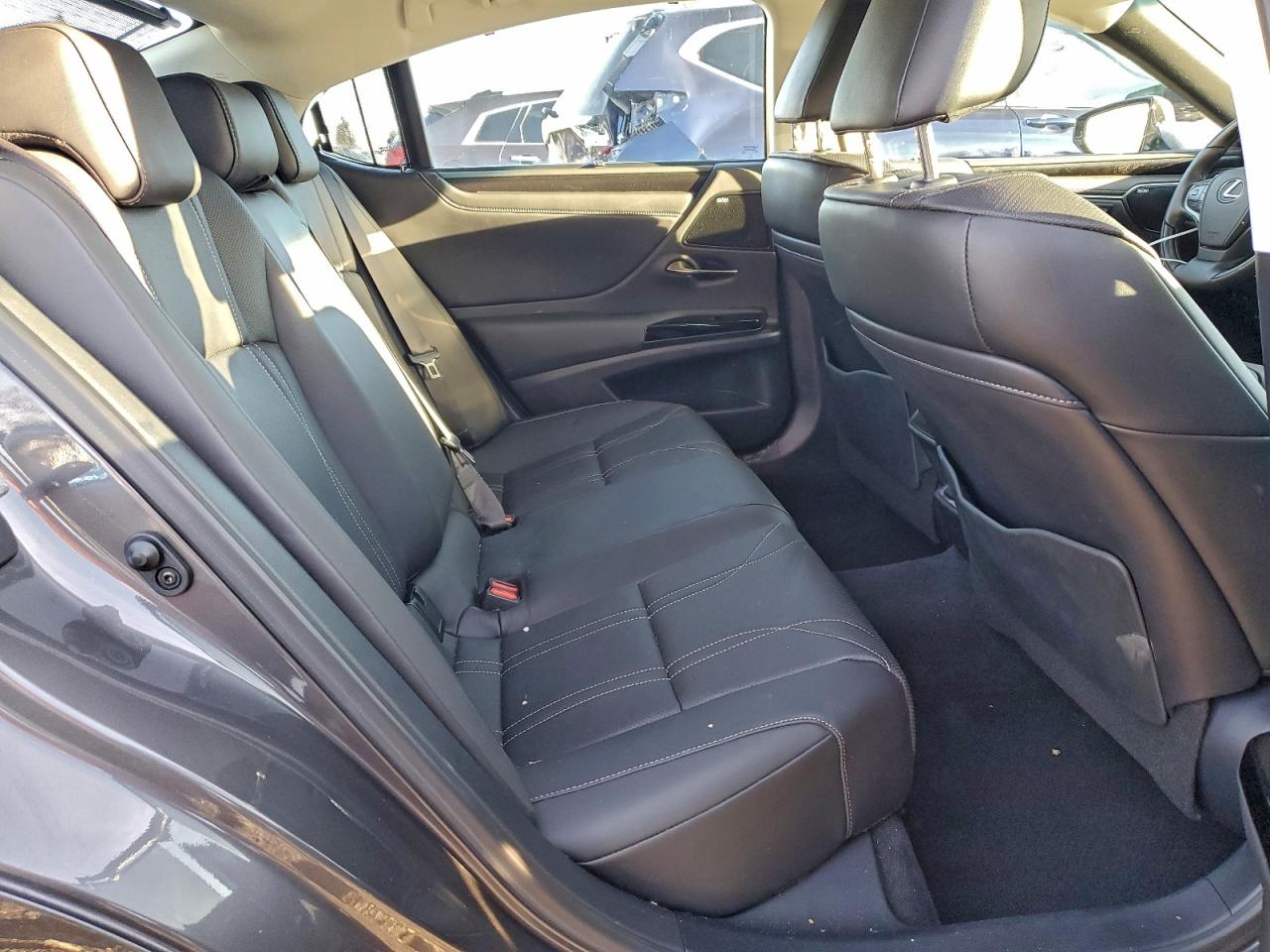 Lexus Es 350 Base Image 11