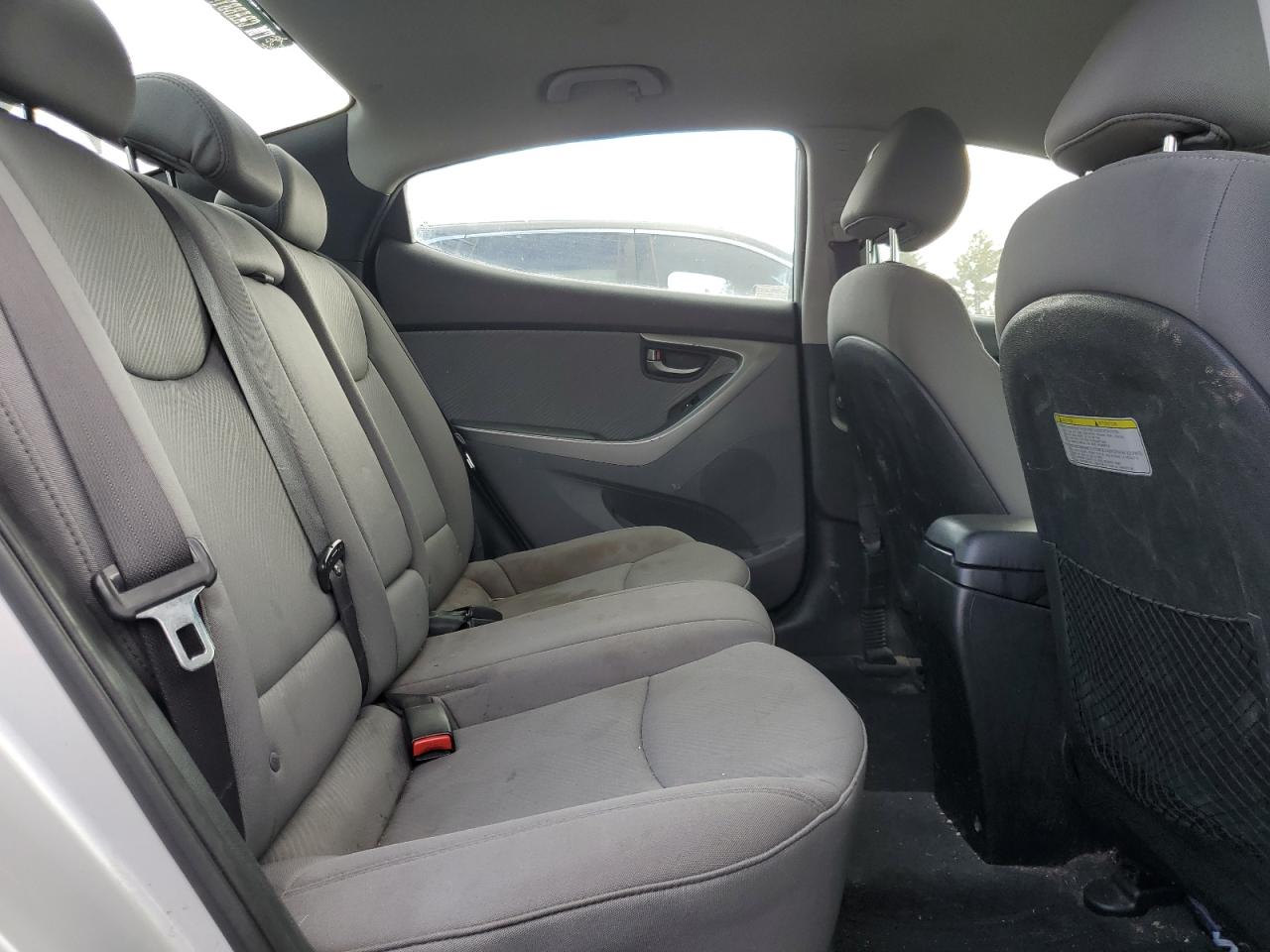 Hyundai ELANTRA Gls Image 8