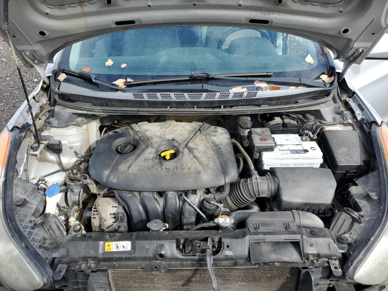 Hyundai ELANTRA Gls Image 5