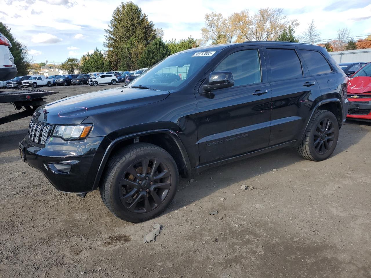Jeep Grand Cherokee Laredo Image 1