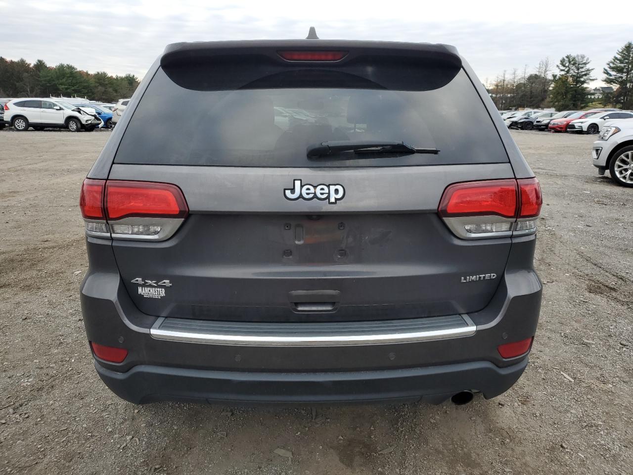 Jeep Grand Cherokee Limited Image 3