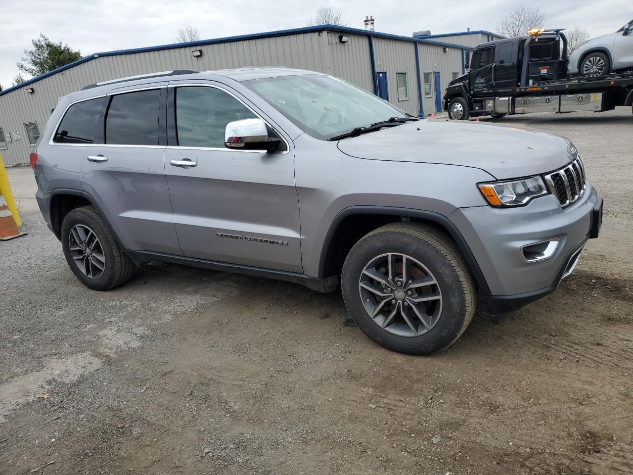 Jeep Grand Cherokee Limited Image 4